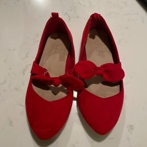 Ballet flats with bow